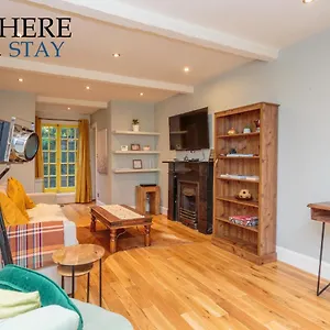 Beautiful Hideout In Center Of Edinburgh