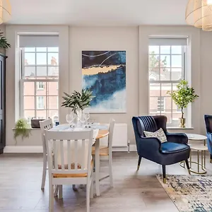 Apartments: Botanic Apartment Belfast