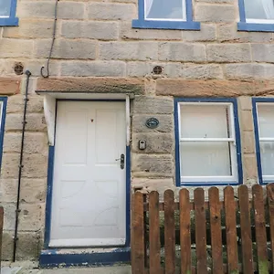 Grimes Nook Apartment Staithes